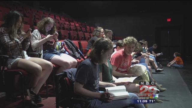 Students at the University of Virginia Perform Short Plays Written in a Day
