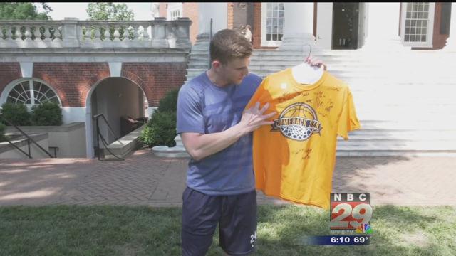 UVA Business Major Auctions Off T-Shirt to Raise Money for Anti-Defamation League