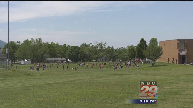Students in the Valley Celebrate Beginning of Summer Vacation