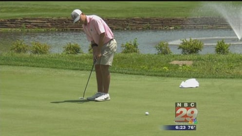 Cameron Moore Tied for Lead at 106th VSGA Amateur