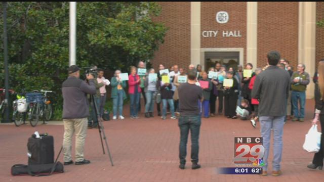 Police Civilian Review Board Supporters Rally Ahead of City Council Meeting